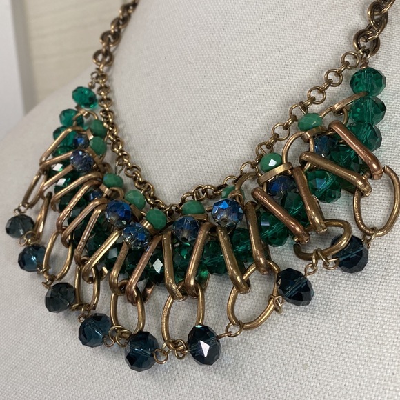 Large chunky blue and green faceted bead necklace - Picture 4 of 8